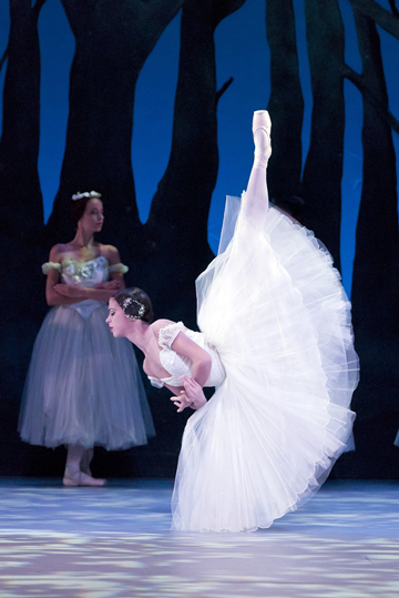 BNC_Giselle2_Delgado_pcVartoogian_r Ballet Nacional de Cuba at BAM - Giselle